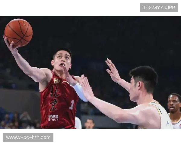 CBA季前赛精彩对决广东队与浙江队全场录像回顾与精彩瞬间分析